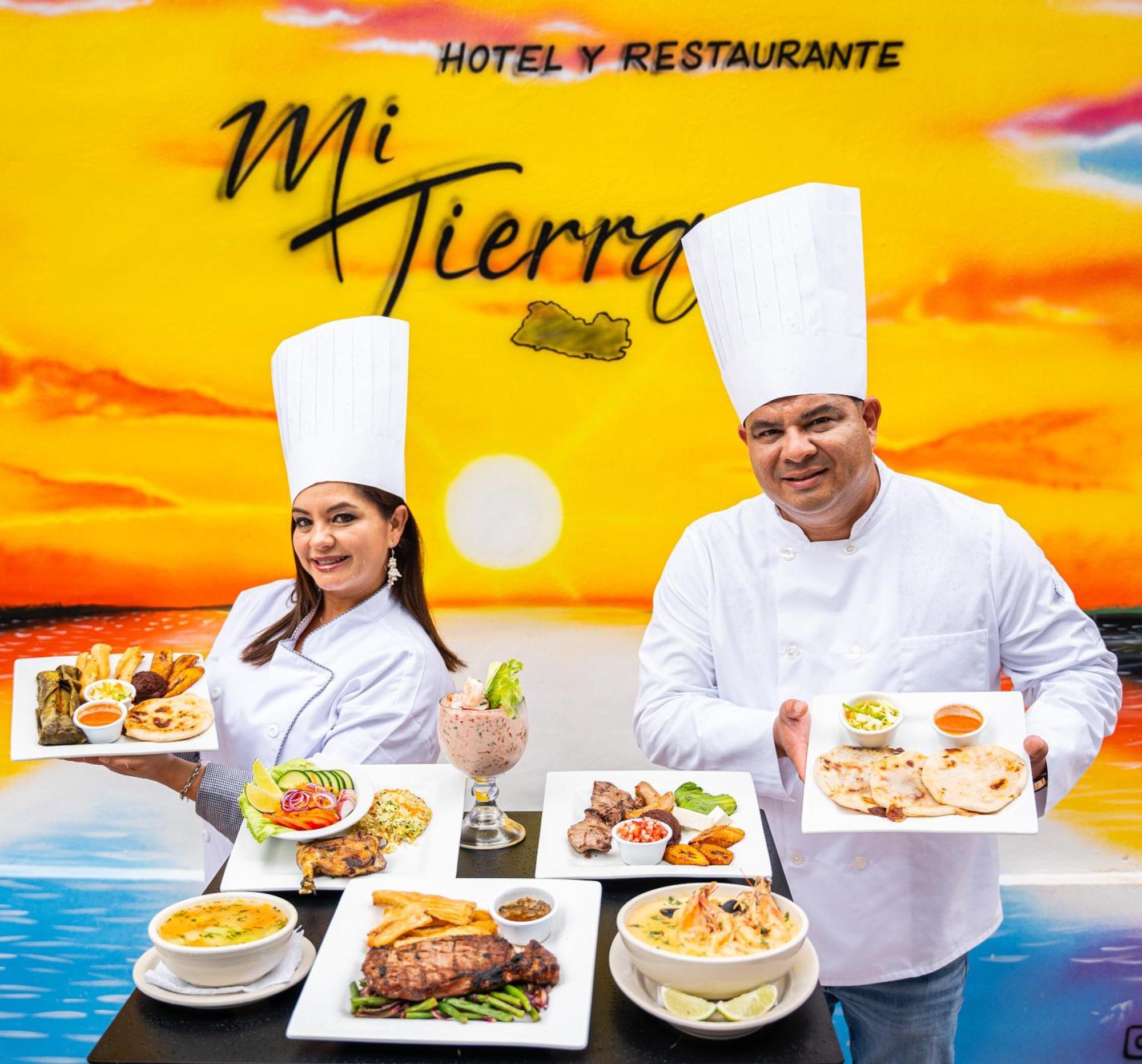 Mi Tierra Hotel Y Restaurante San Luis Bagian luar foto