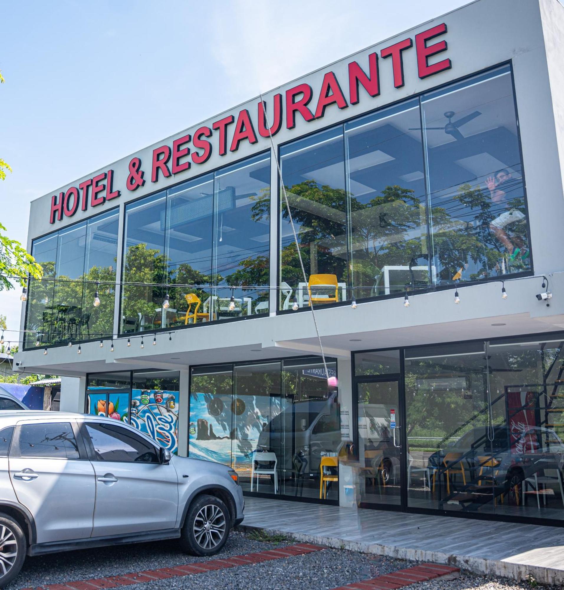 Mi Tierra Hotel Y Restaurante San Luis Bagian luar foto